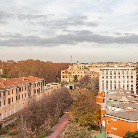 רומא Trastevere Modern Terraced Apt מראה חיצוני תמונה