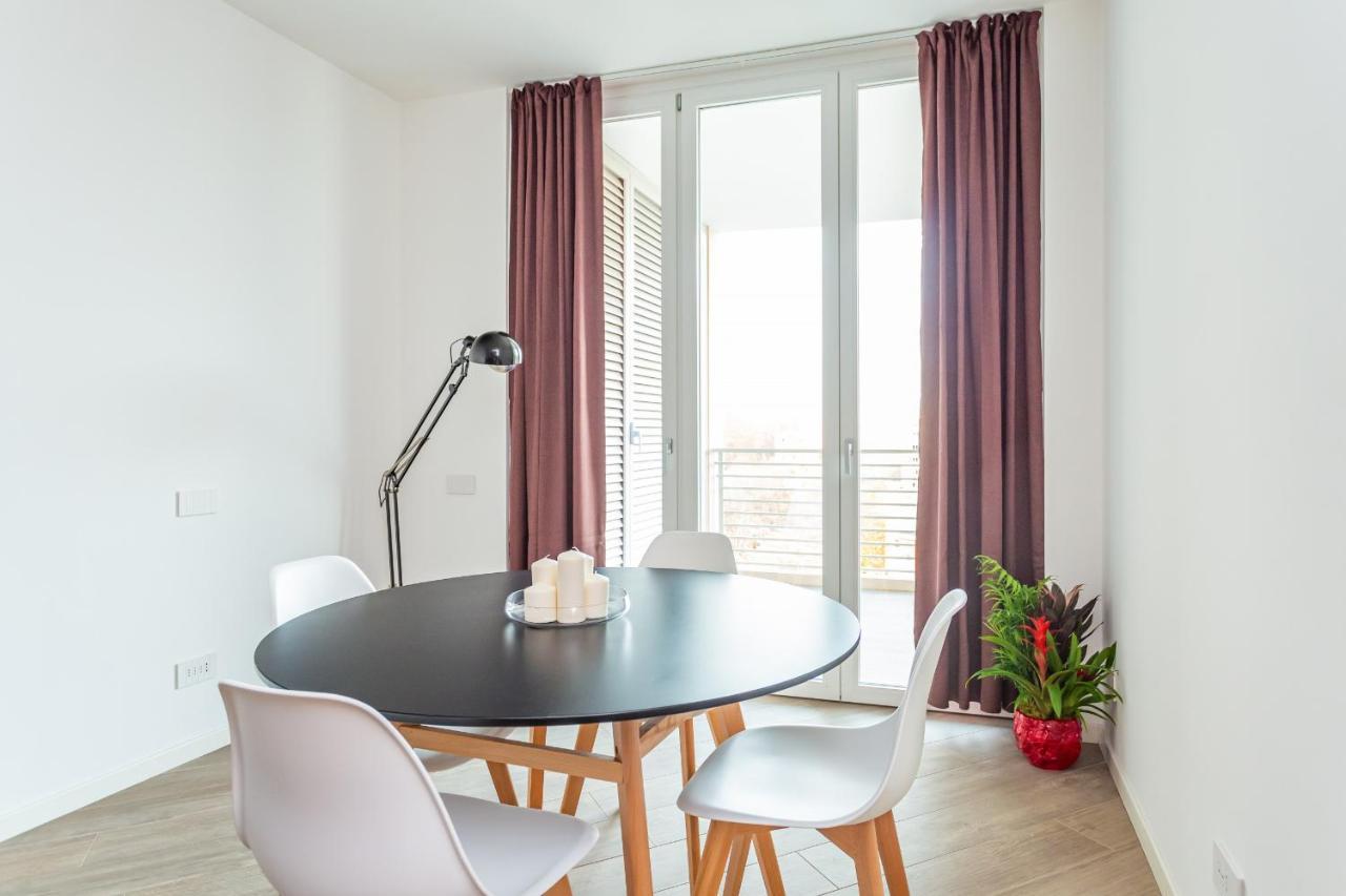 רומא Trastevere Modern Terraced Apt מראה חיצוני תמונה