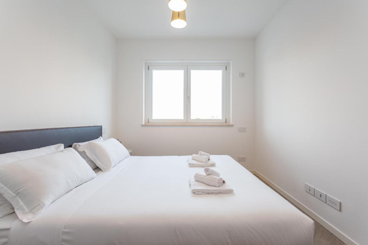 רומא Trastevere Modern Terraced Apt מראה חיצוני תמונה